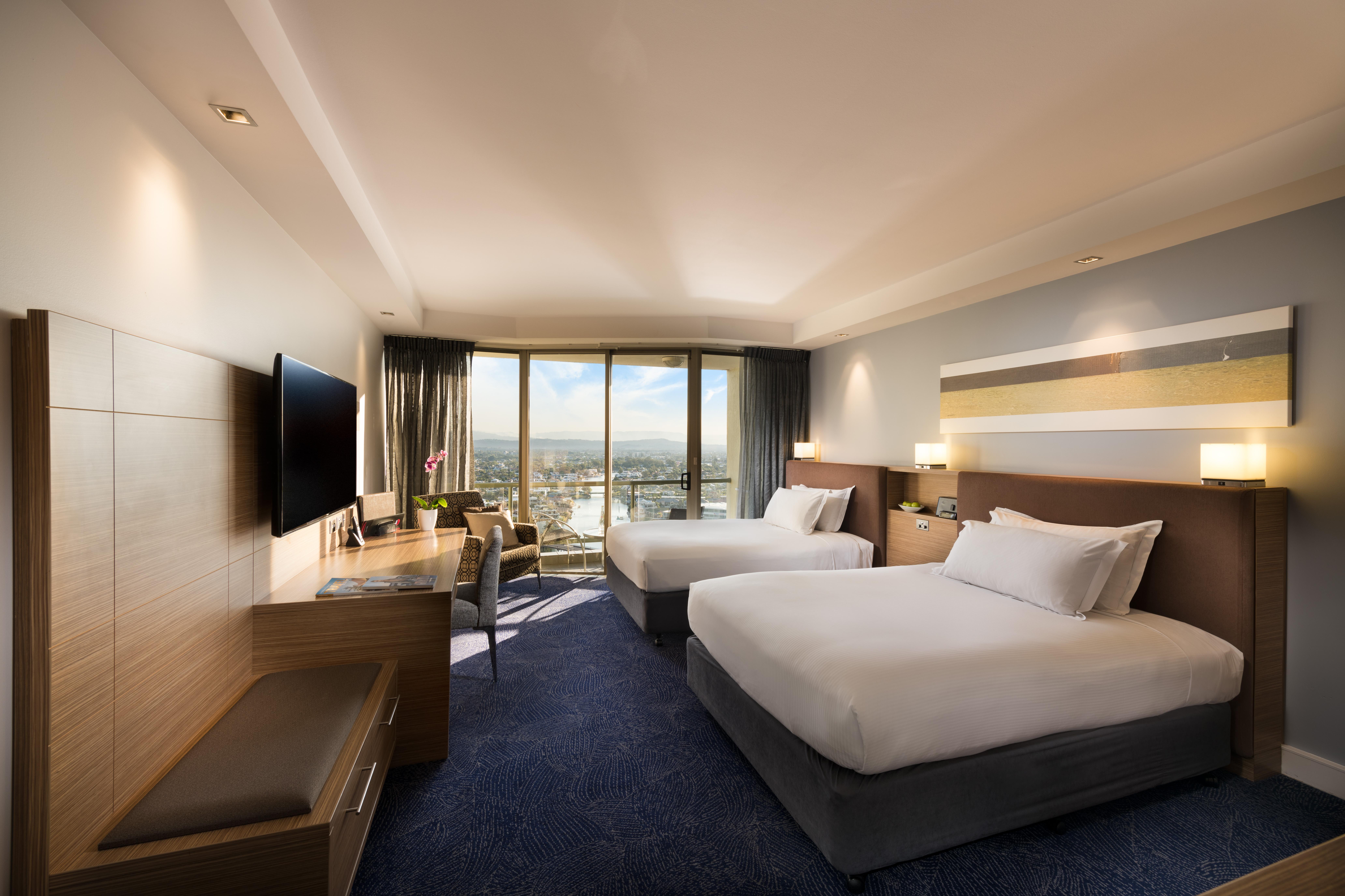 Sofitel Gold Coast Broadbeach Kültér fotó A room at the hotel