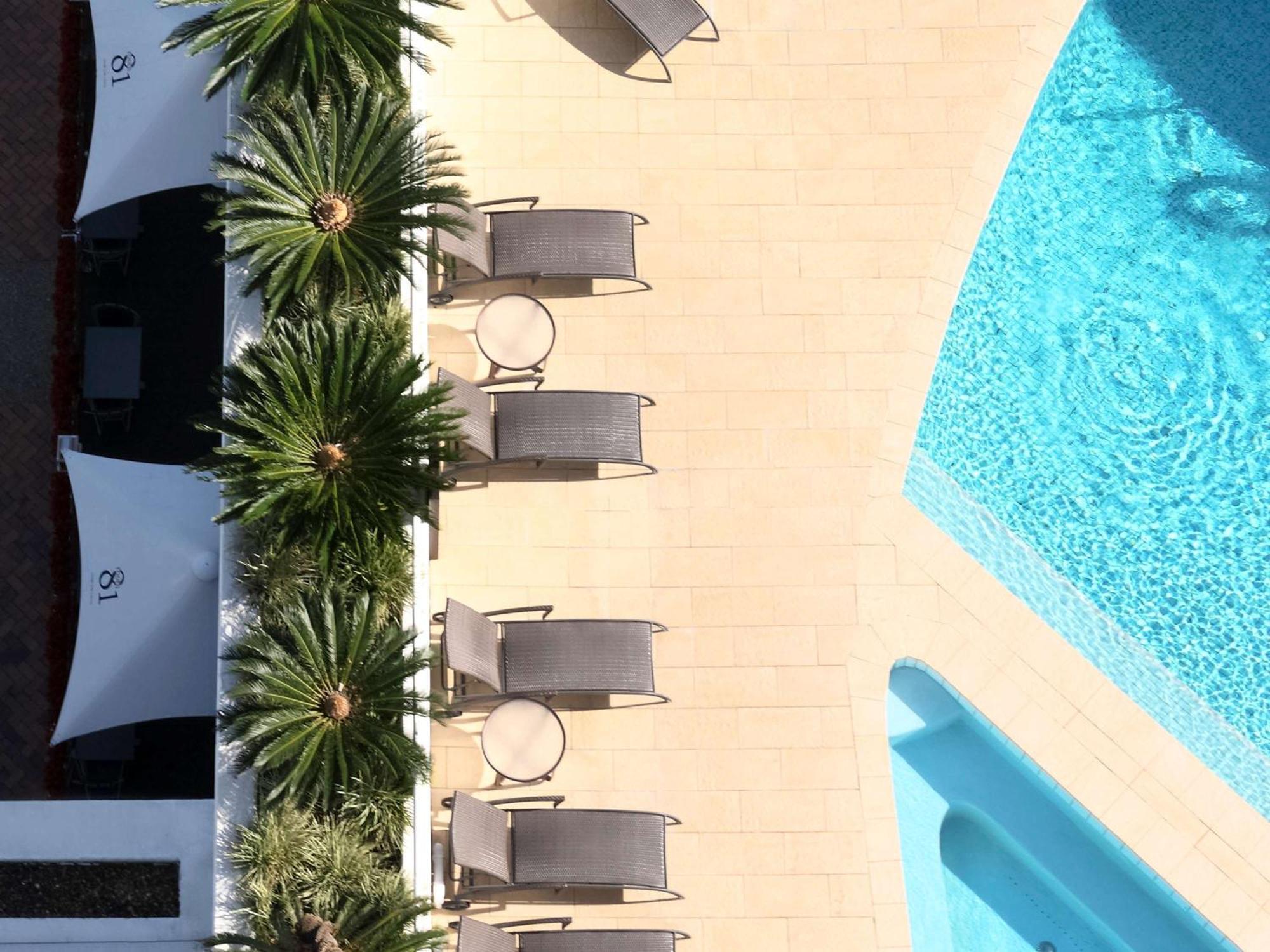 Sofitel Gold Coast Broadbeach Kültér fotó The pool at the hotel