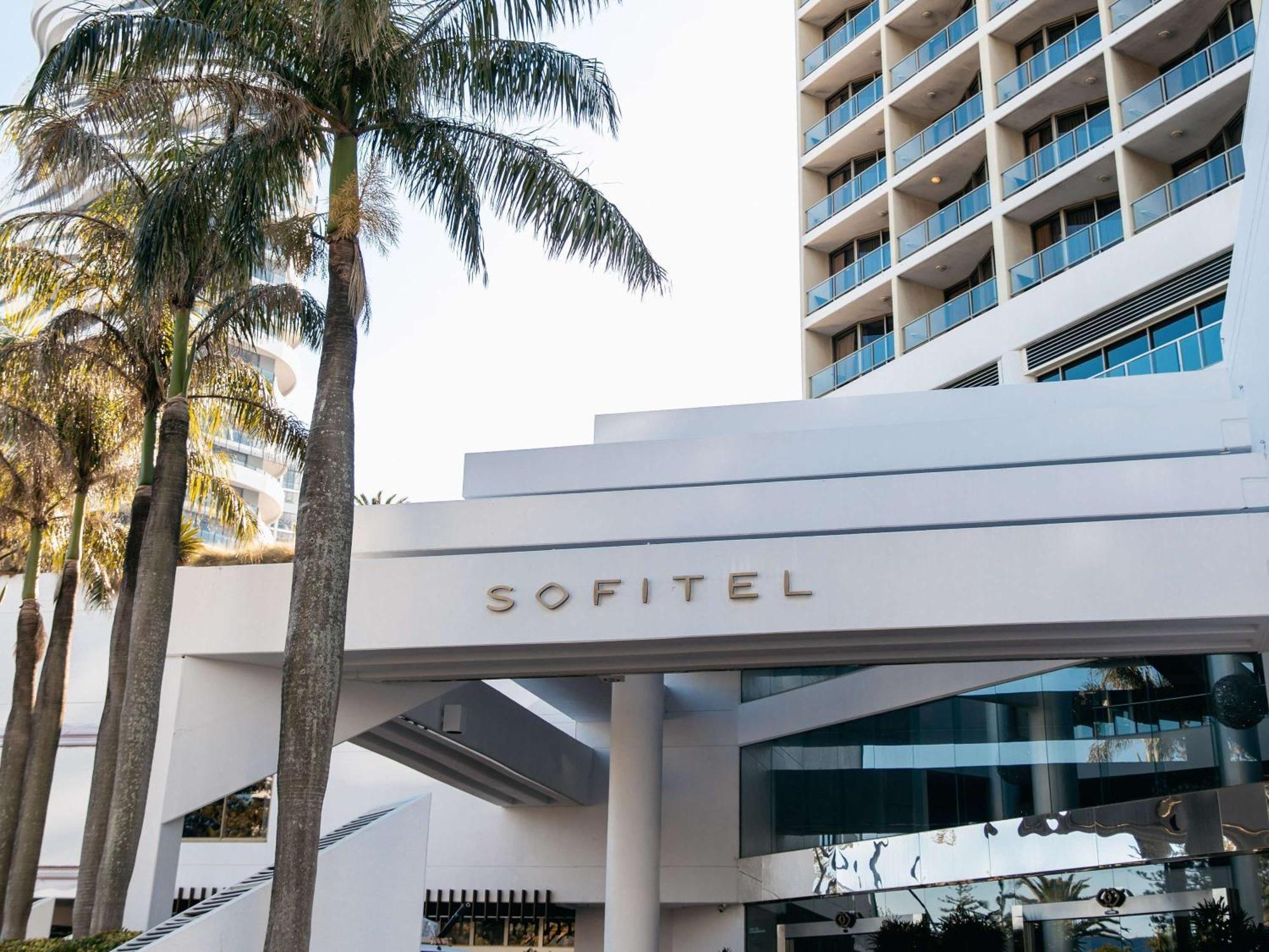 Sofitel Gold Coast Broadbeach Kültér fotó Sofitel Legend Metropole Hanoi